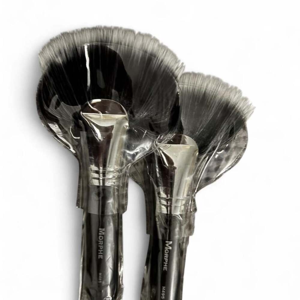 Morphe M495 Wide Fan Makeup Brush Duo